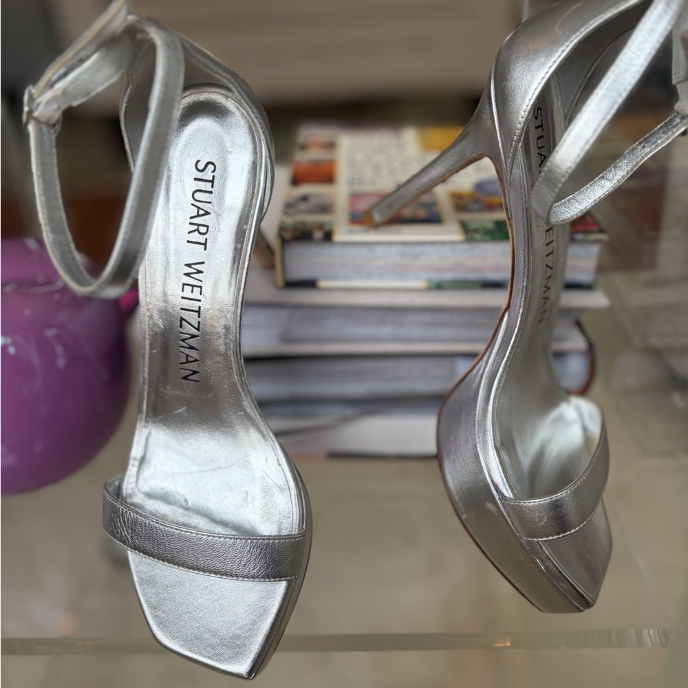 Stuart Weitzman Metallic Silver Platform Heels - Picture 4 of 12